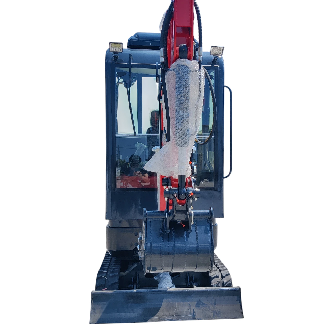 TYPHON TERROR XVIII Prestige 2 Ton Mini Excavator, KUBOTA Diesel Engine USA from American Loader — image 5