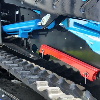 Brand New TYPHON STOMP V900 Mini Track Loader Kubota D1105 25HP Diesel Stand-On Skid Steer EPA / EU Stage V from American Loader — image 40