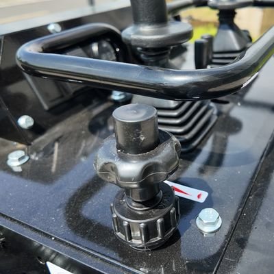 Brand New TYPHON STOMP V900 Mini Track Loader Kubota D1105 25HP Diesel Stand-On Skid Steer EPA / EU Stage V from American Loader — image 33